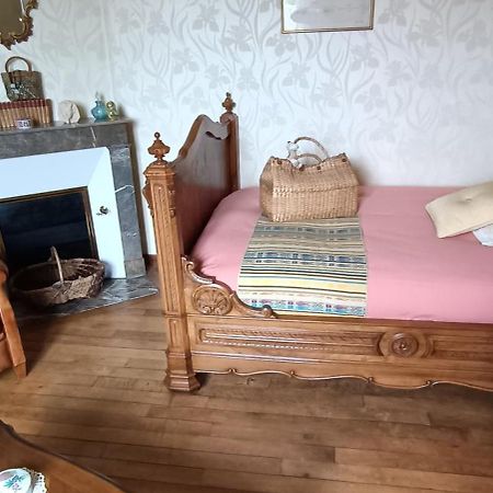 Agreables Chambres D'Hotes Pres Du Centre Ville Avec Jardin Le Mans Zewnętrze zdjęcie
