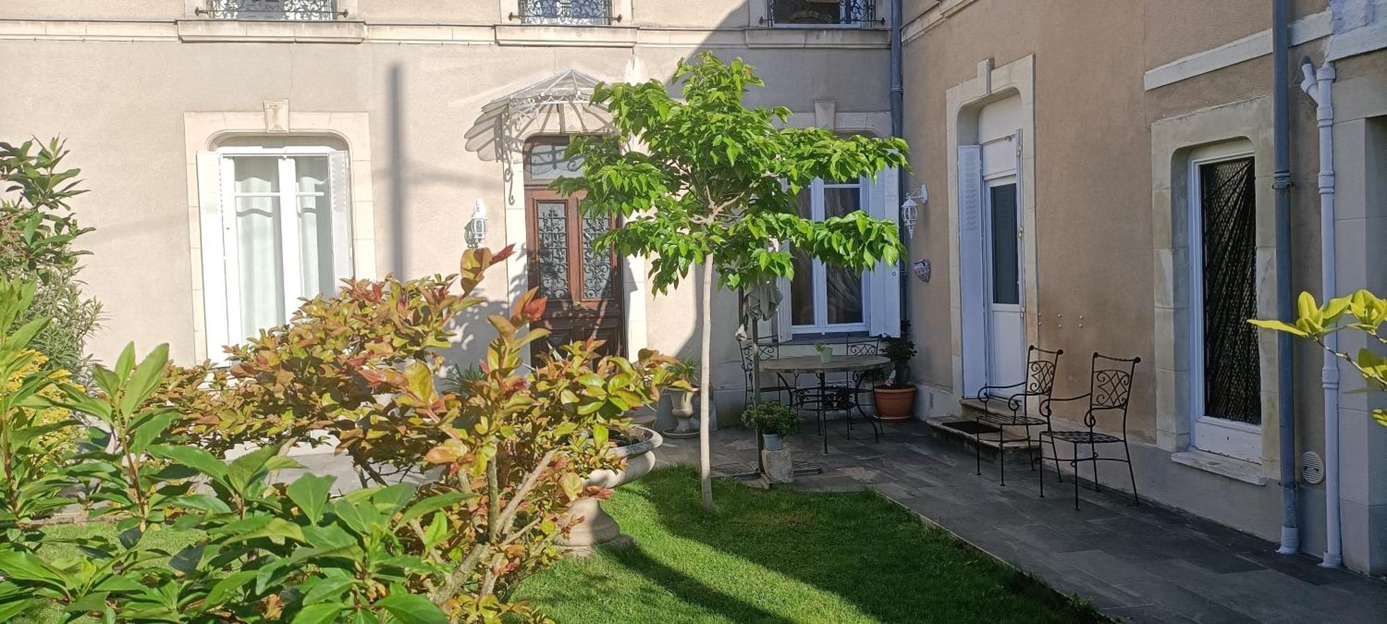 Agreables Chambres D'Hotes Pres Du Centre Ville Avec Jardin Le Mans Zewnętrze zdjęcie